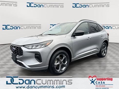 Used 2024 Ford Escape ST-Line image 1