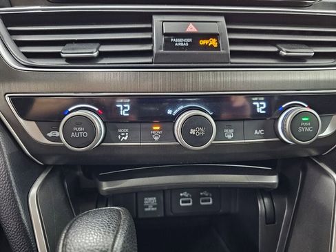 Used 2022 Honda Accord LX image 22