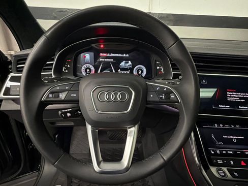 Used 2023 Audi Q7 2.0T Premium Plus w/ Premium Plus Package AWD/4WD image 27