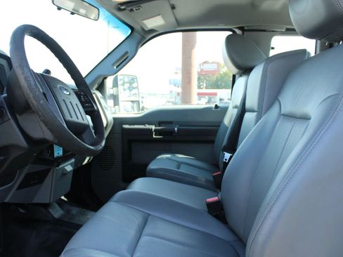 Used 2016 Ford F250 XL w/ Power Equipment Group image 12