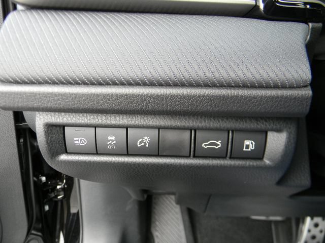 New 2026 Toyota Camry SE w/ Multimedia Upgrade Package AWD/4WD image 14
