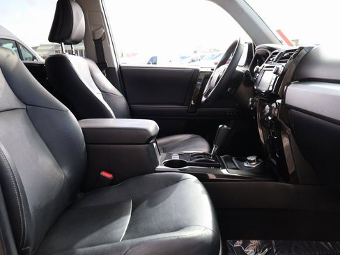 Used 2019 Toyota 4Runner Limited image 9