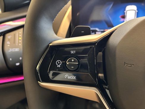 Used 2025 BMW X3 xDrive30i image 7