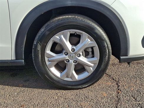 Used 2023 Honda HR-V LX image 8