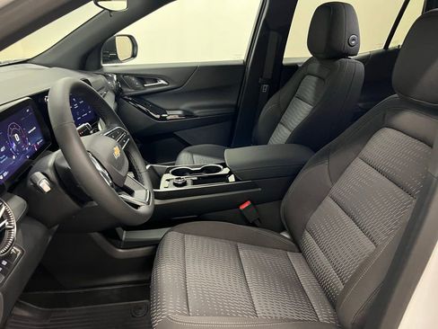 New 2026 Chevrolet Equinox LT image 21