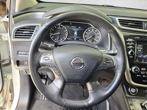 Used 2021 Nissan Murano SV AWD/4WD image 12