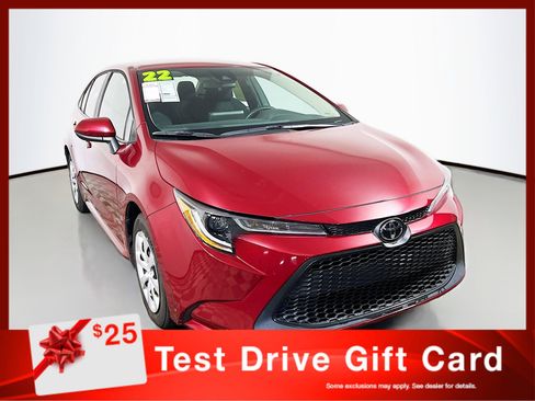 Used 2022 Toyota Corolla LE image 1