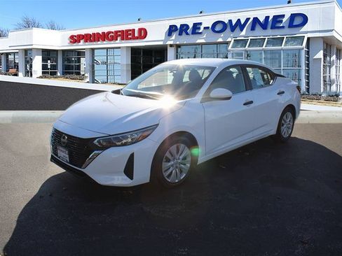 Used 2024 Nissan Sentra S image 3