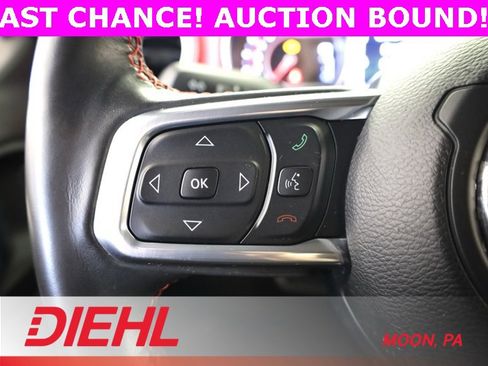 Used 2022 Jeep Wrangler Unlimited Rubicon w/ LED Lighting Group image 27