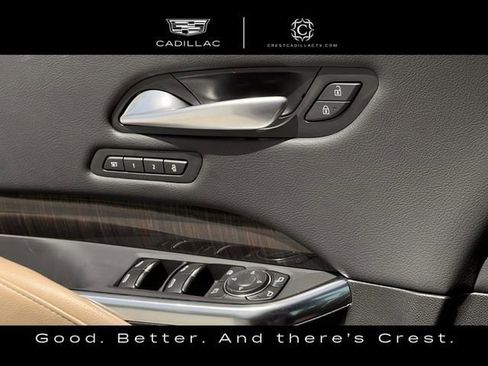 Used 2025 Cadillac XT4 Premium Luxury FWD image 22