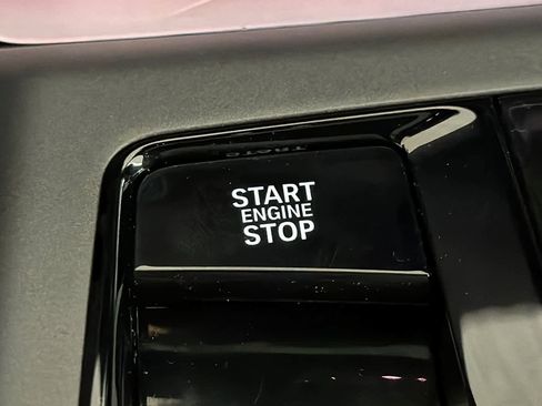 Used 2025 BMW X3 xDrive30i w/ Premium Package image 22