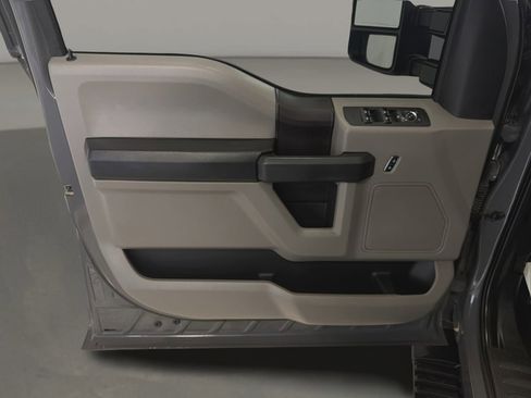 Used 2020 Ford F150 XL w/ Equipment Group 101A Mid AWD/4WD image 12