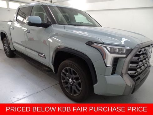 Used 2024 Toyota Tundra Platinum AWD/4WD image 1