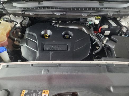 Used 2018 Ford Edge Titanium image 30