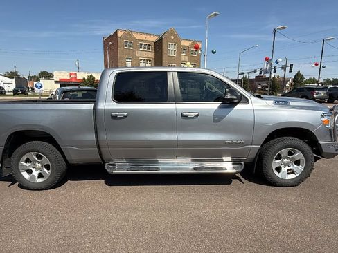 Used 2019 RAM 1500 Big Horn AWD/4WD image 4