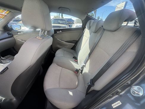 Used 2013 Hyundai Accent GLS image 18