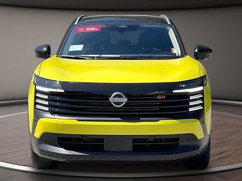 Certified 2025 Nissan Kicks SR w/ Interior Electronics Package FWD image 3