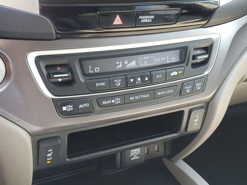 Used 2018 Honda Pilot EX-L image 31