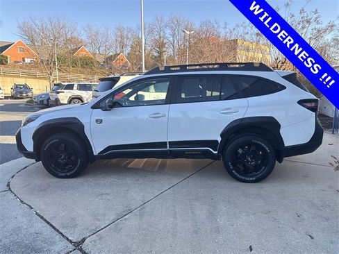 Certified 2022 Subaru Outback Wilderness image 5