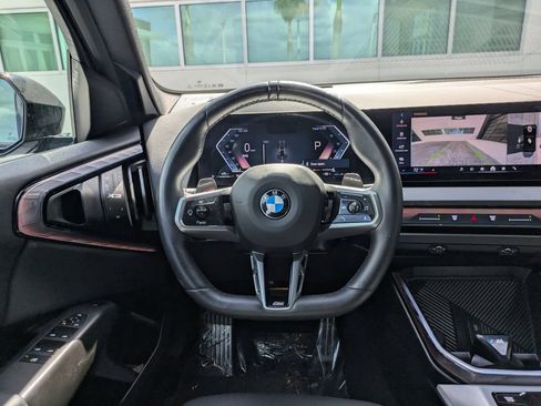 Used 2025 BMW X3 xDrive30i AWD/4WD image 16