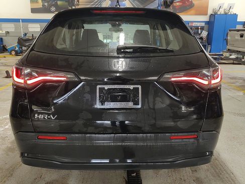 Used 2023 Honda HR-V LX image 27