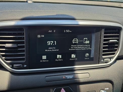 Used 2020 Kia Sportage LX FWD image 22