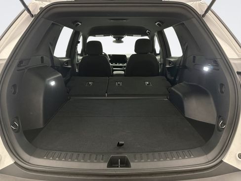 Used 2026 Chevrolet Equinox LT FWD image 21