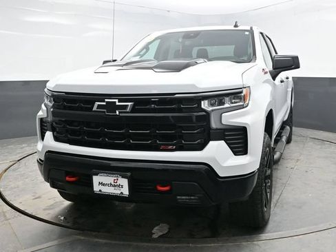Used 2025 Chevrolet Silverado 1500 LT Trail Boss w/ Protection Package AWD/4WD image 2