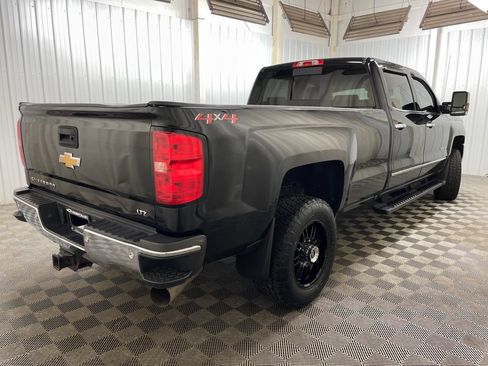 Used 2018 Chevrolet Silverado 3500 LTZ w/ Duramax Plus Package AWD/4WD image 7