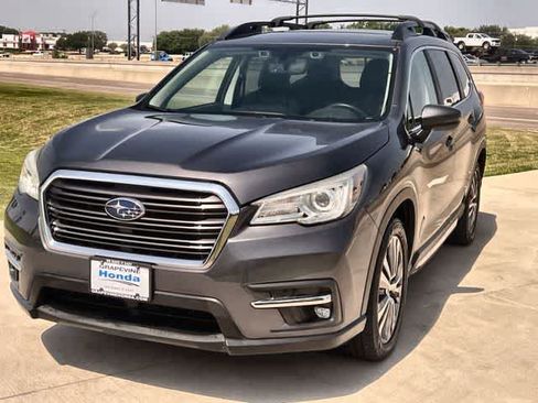 Used 2020 Subaru Ascent Limited w/ Popular Package #3 AWD/4WD image 2