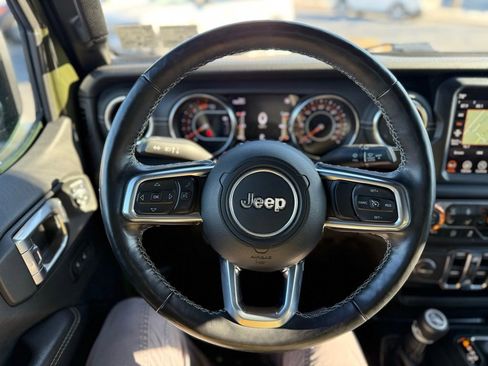 Used 2021 Jeep Wrangler Unlimited Sahara image 13