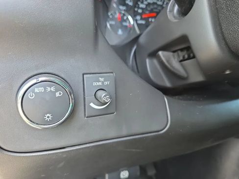 Used 2020 Chevrolet Express 3500 Extended w/ Driver Convenience Package RWD image 19
