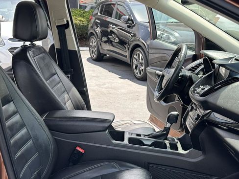 Used 2017 Ford Escape Titanium FWD image 46