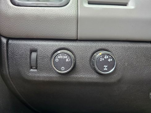 Used 2015 Chevrolet Colorado W/T w/ WT Convenience Package image 26