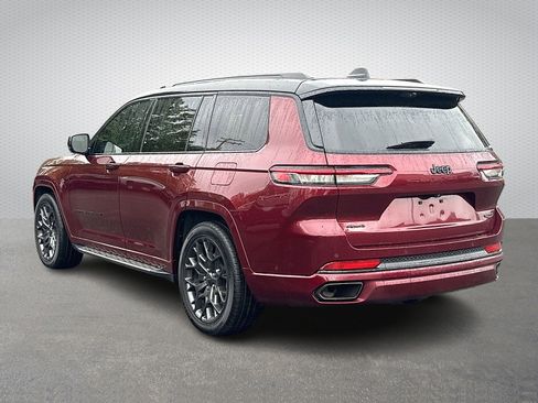 Used 2024 Jeep Grand Cherokee L Summit AWD/4WD image 4