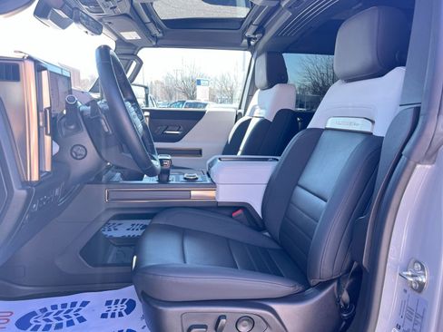 Used 2024 GMC Hummer EV 3X image 13