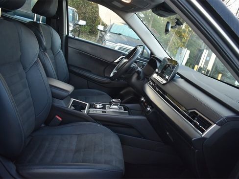 Used 2023 Mitsubishi Outlander SE image 15