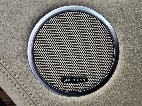 Used 2019 Land Rover Range Rover HSE image 20