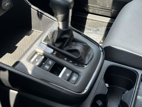Certified 2025 Honda CR-V EX image 22