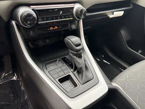 New 2025 Toyota RAV4 XLE image 18