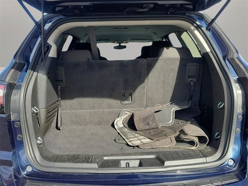Used 2016 Chevrolet Traverse LT image 24