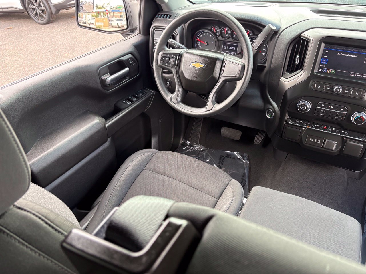Used 2026 Chevrolet Silverado 1500 Custom RWD image 17