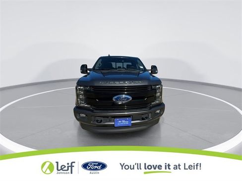 Used 2019 Ford F350 Lariat w/ Lariat Ultimate Package image 3