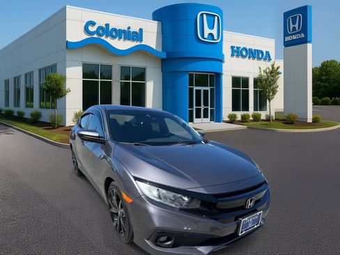 Used 2019 Honda Civic Sport image 9