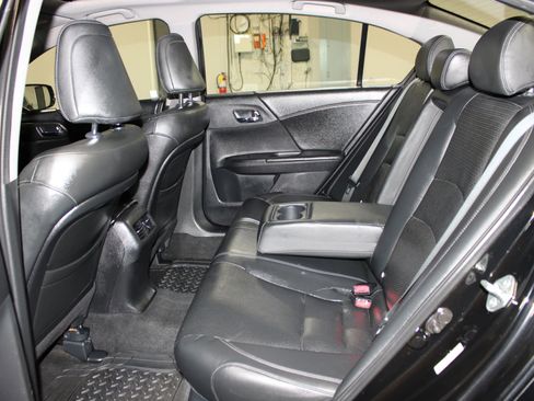 Used 2013 Honda Accord EX-L image 29