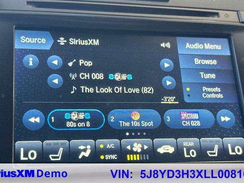 Used 2020 Acura MDX FWD image 38