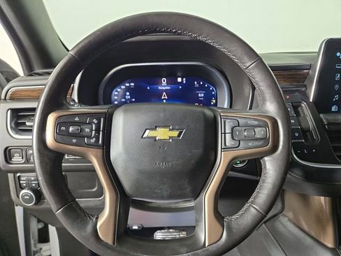 Used 2022 Chevrolet Suburban High Country image 22