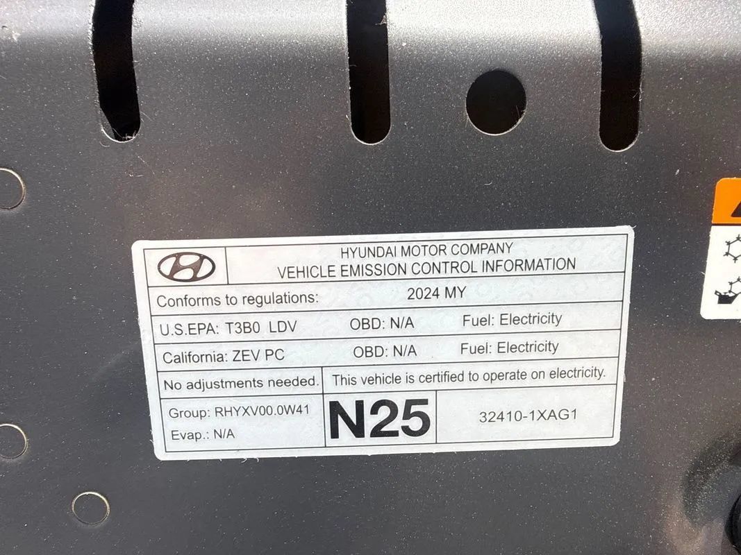 Used 2024 Hyundai Ioniq 5 SEL AWD/4WD image 34