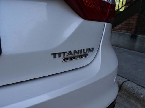 Used 2013 Ford Focus Titanium w/ Titanium Handling Pkg image 32