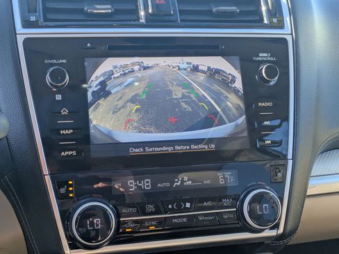 Used 2019 Subaru Outback 2.5i Premium image 23